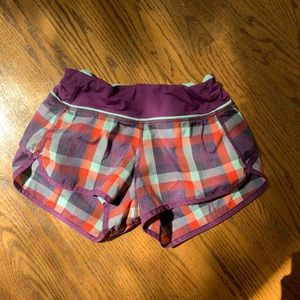lululemon shorts size 2